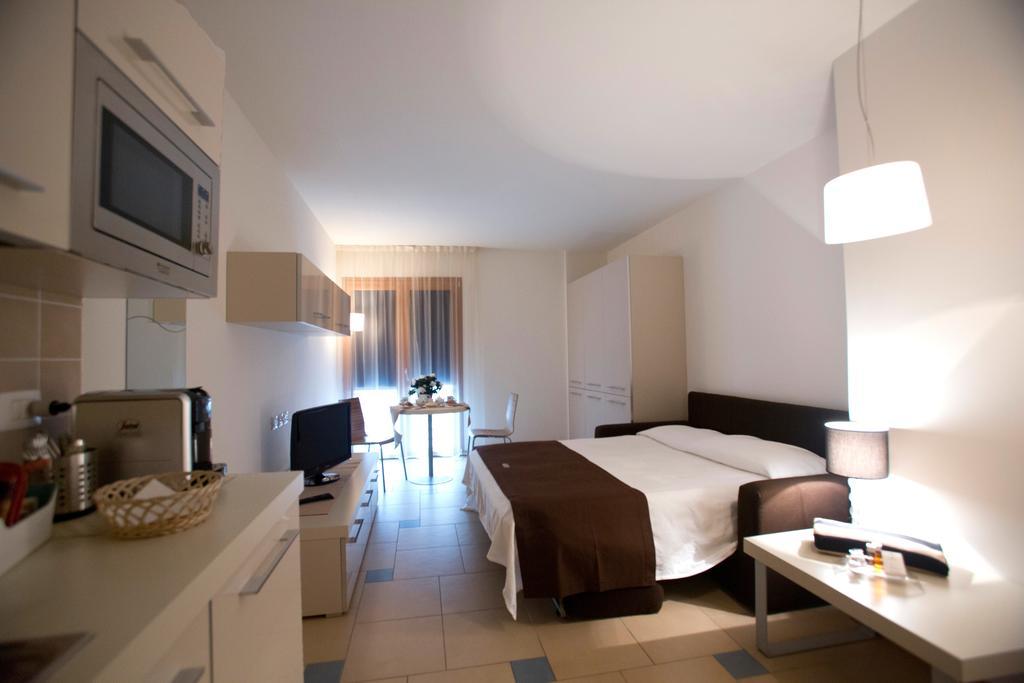 Lacroma Aparthotel Grado Rom bilde