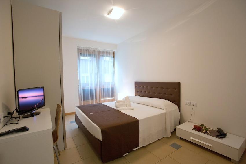 Lacroma Aparthotel Grado Eksteriør bilde